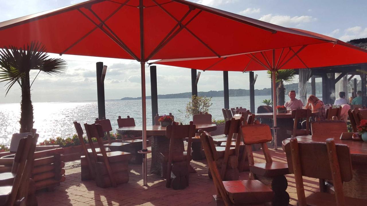 Appartement "Traumzeit" Mit Penthouseflair - Oase Am Haff Garz  ภายนอก รูปภาพ